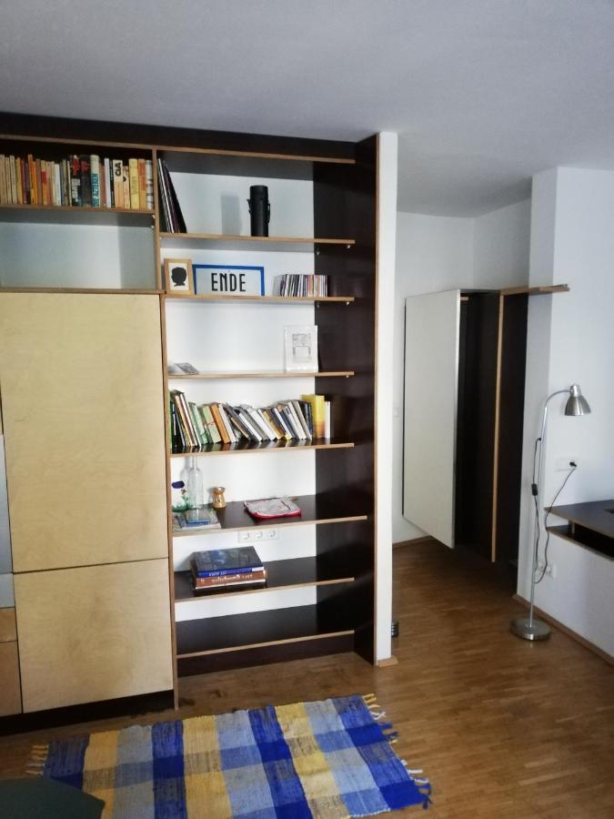 Room In Maisonette With Garden, Parking Place 维也纳 外观 照片